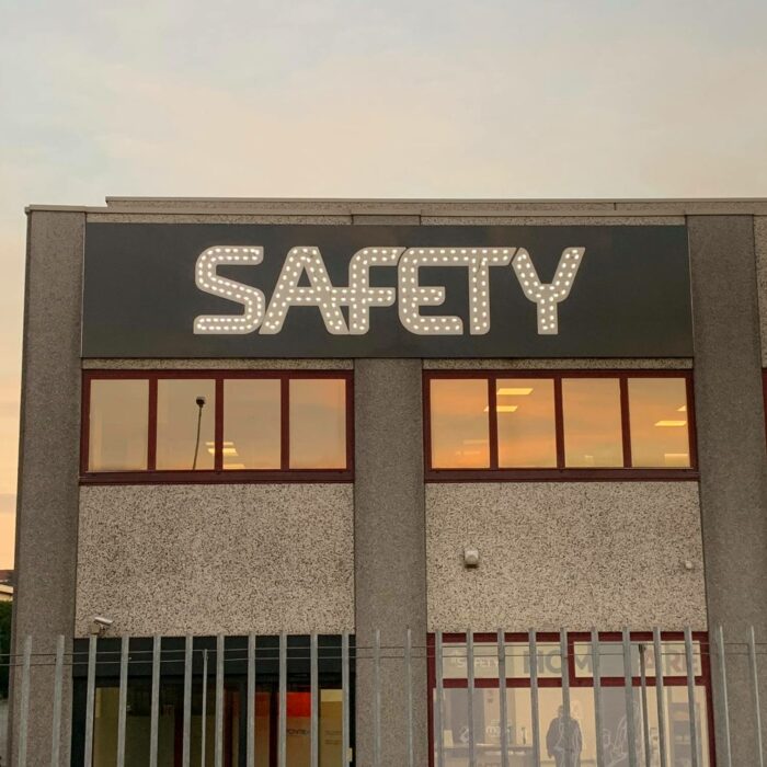 123545520_3195925940509465_7987052785231816277_n